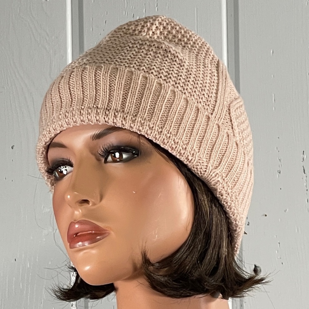 *TJD  Women's Pink Rose Cable Knit Beanie Hat